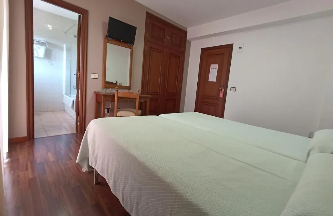 Hotel Galaico-1